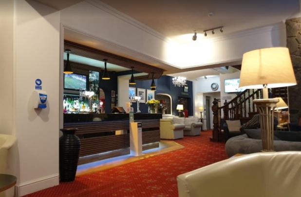 The Diplomat Hotel Restaurant & Spa Λανέλι Εξωτερικό φωτογραφία