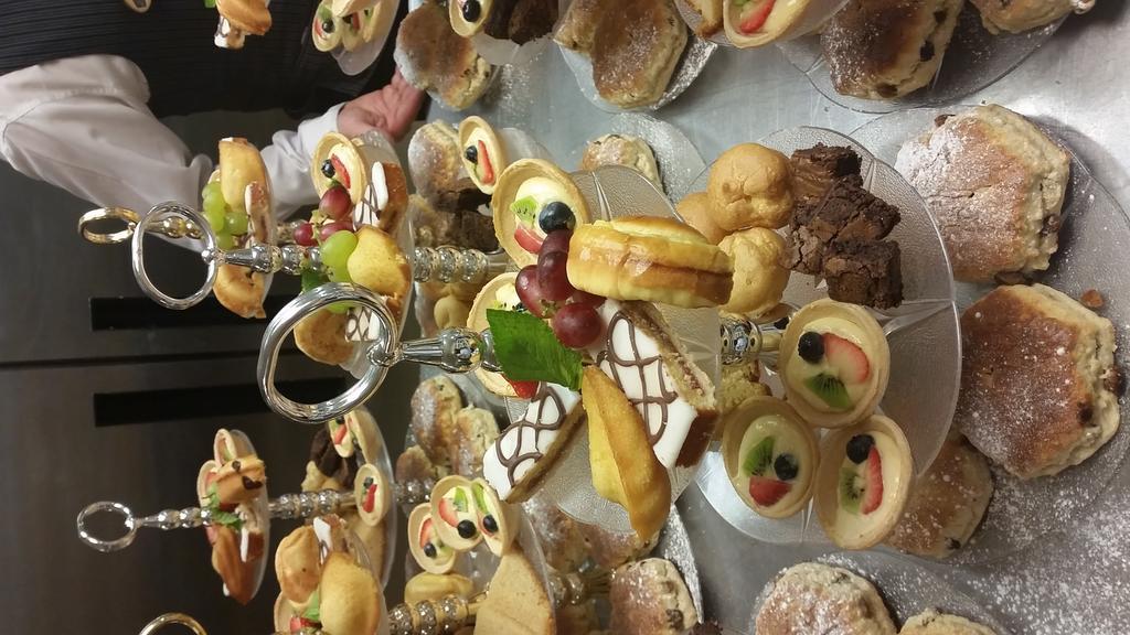 The Diplomat Hotel Restaurant & Spa Λανέλι Εξωτερικό φωτογραφία