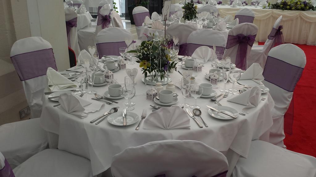 The Diplomat Hotel Restaurant & Spa Λανέλι Εξωτερικό φωτογραφία